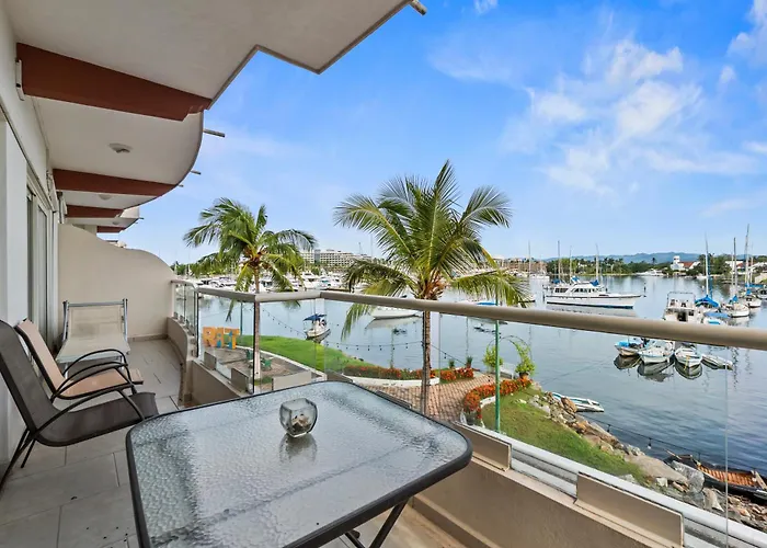 Marina Banderas Suites Hotel Boutique